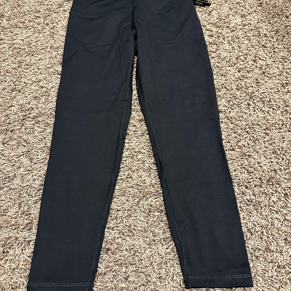New VS Knockout Legging
